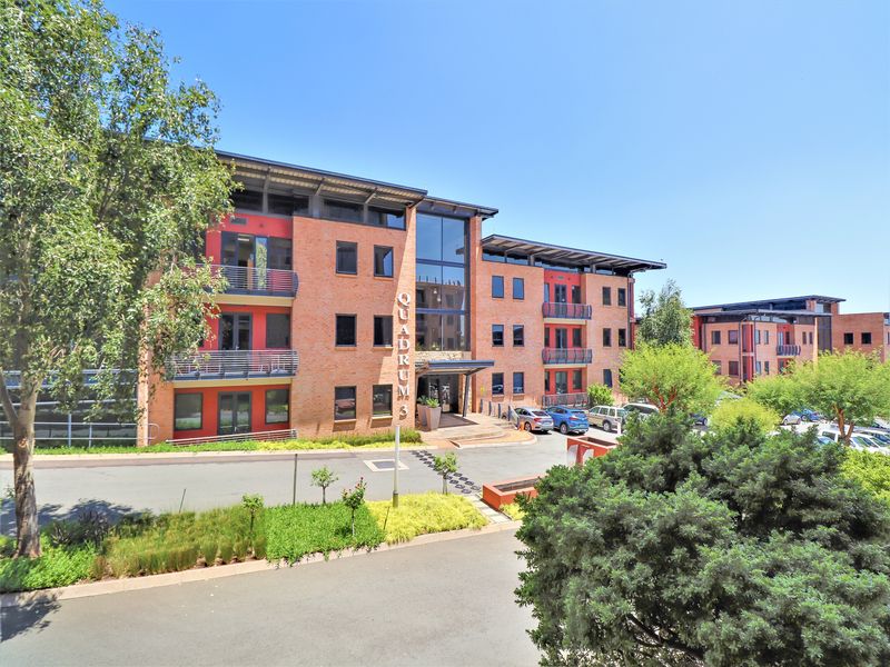 326m2 Office to Let in Quadrum Office Park - Photo 2