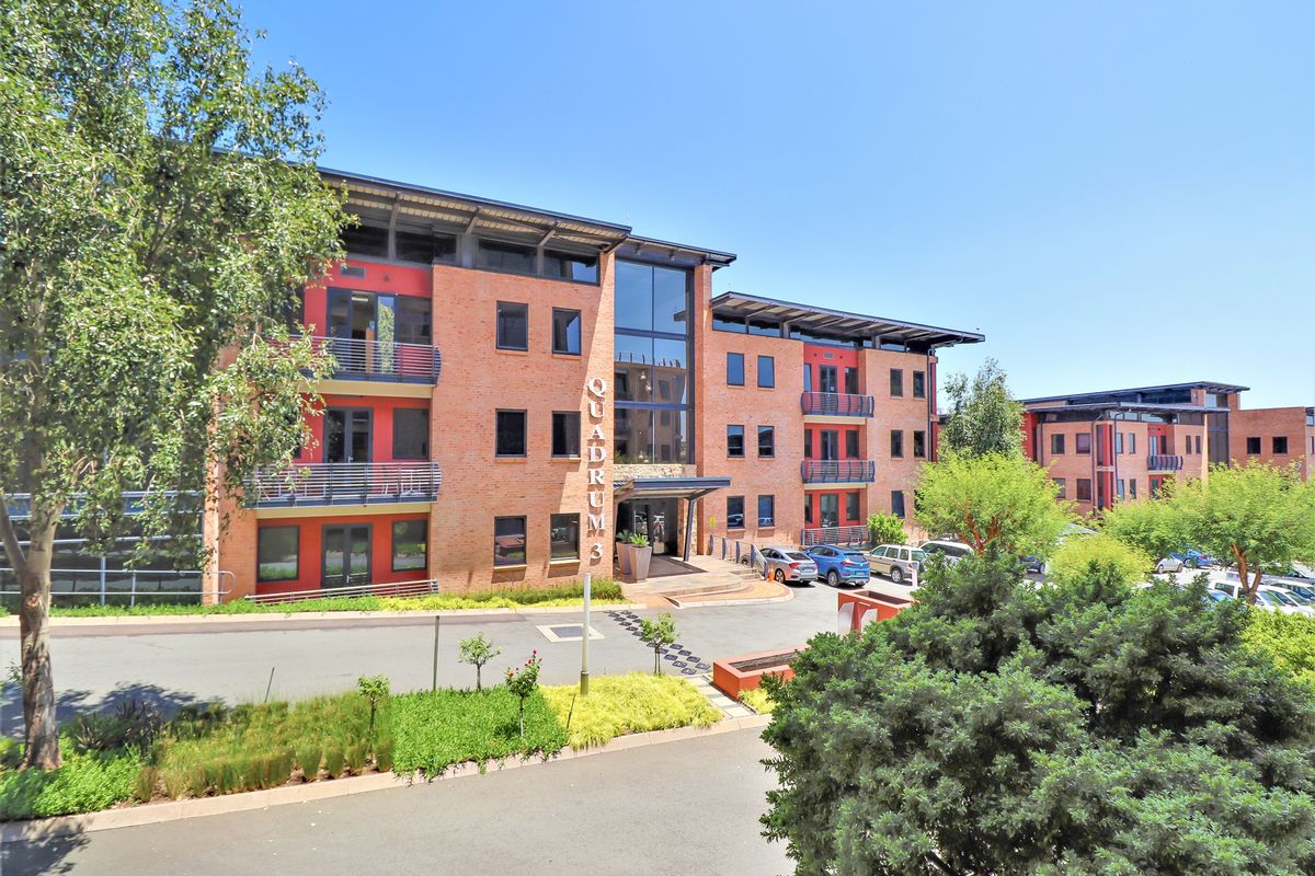 326m2 Office to Let in Quadrum Office Park - Photo 2