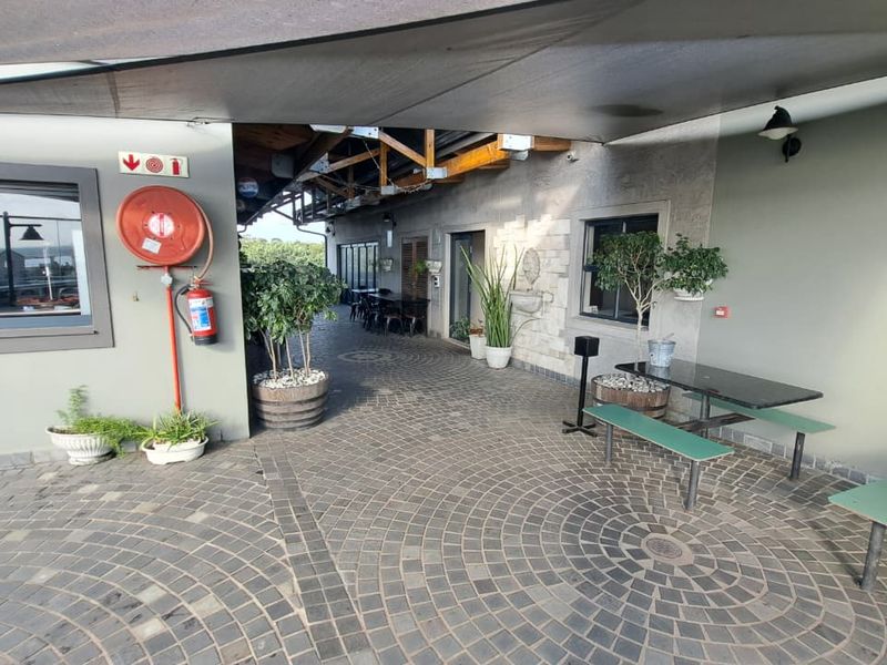 59.18m2 Office Suite To Let | Secure Golf Estate Business Address - Photo 9