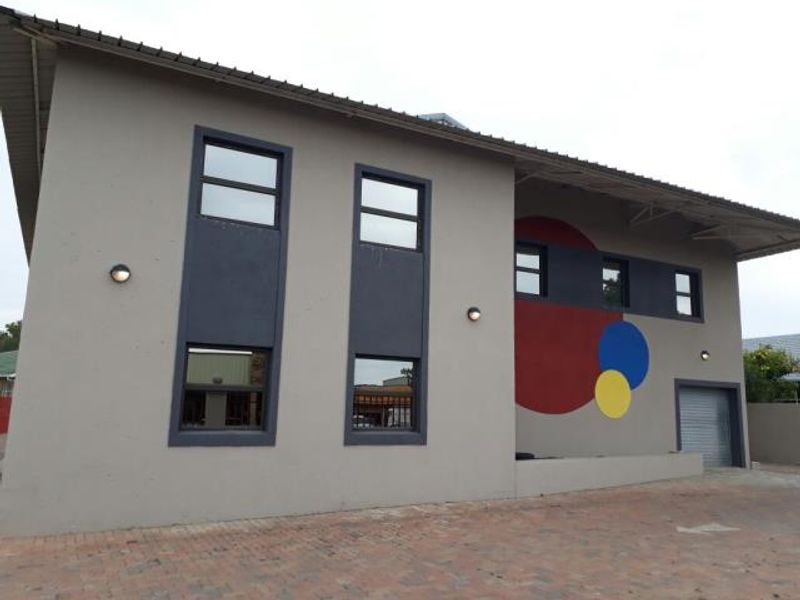 Retail shop with offices for sale in Secunda - Photo 3