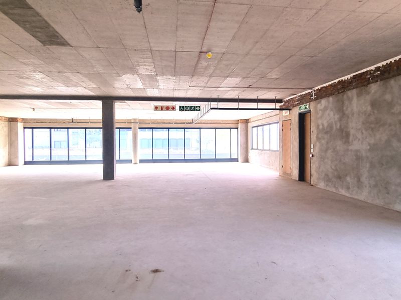 Office to let in Waterfall City - Photo 8