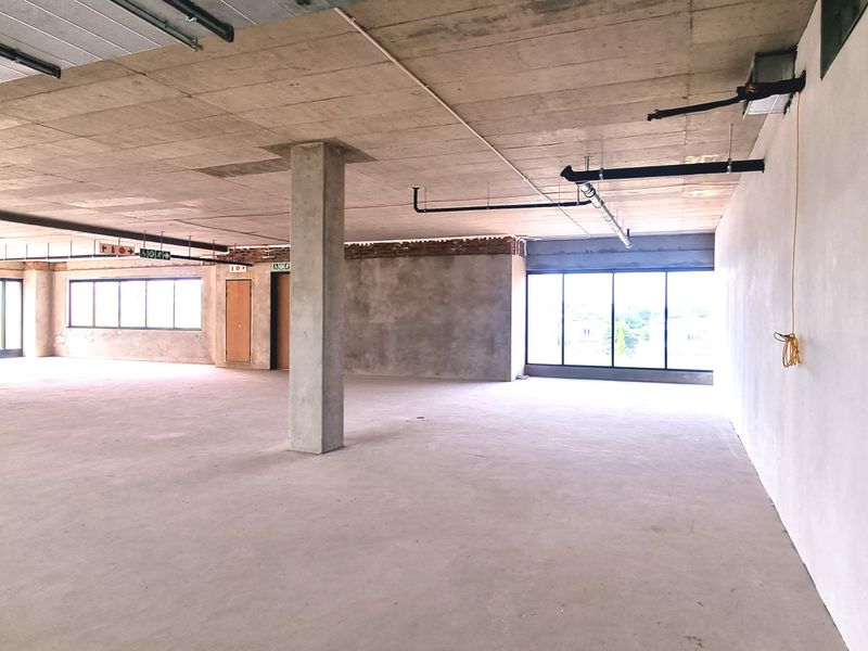 Office to let in Waterfall City - Photo 6