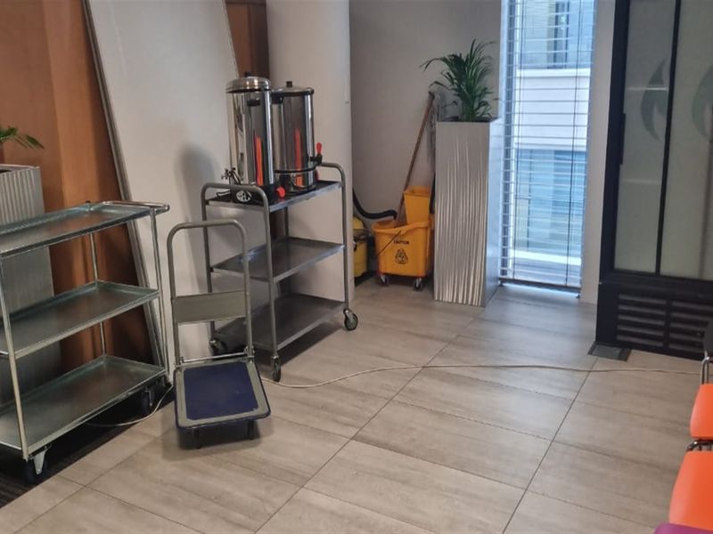 Office space to let in Sandhurst, Sandton - Photo 3