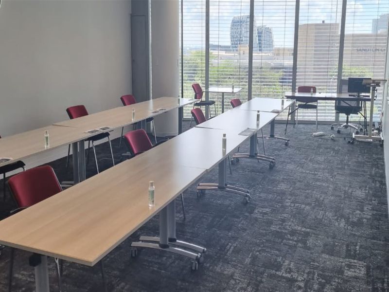 Office space to let in Sandhurst, Sandton - Photo 8