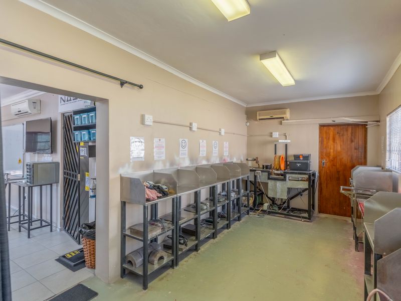 Impressive Commercial Property in the Sarnia/Hatton Estate Heartbeat - Photo 9