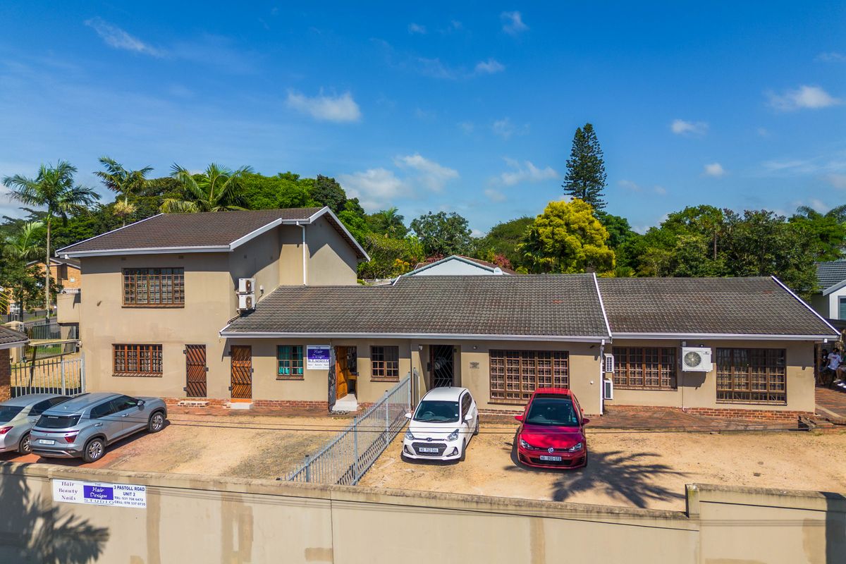 Impressive Commercial Property in the Sarnia/Hatton Estate Heartbeat - Photo 4