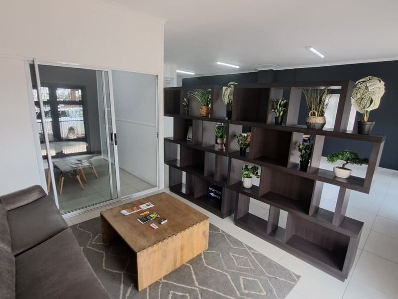 Centrally Located 83m2 Office Suite To Let – Richards Bay CBD - Photo 8