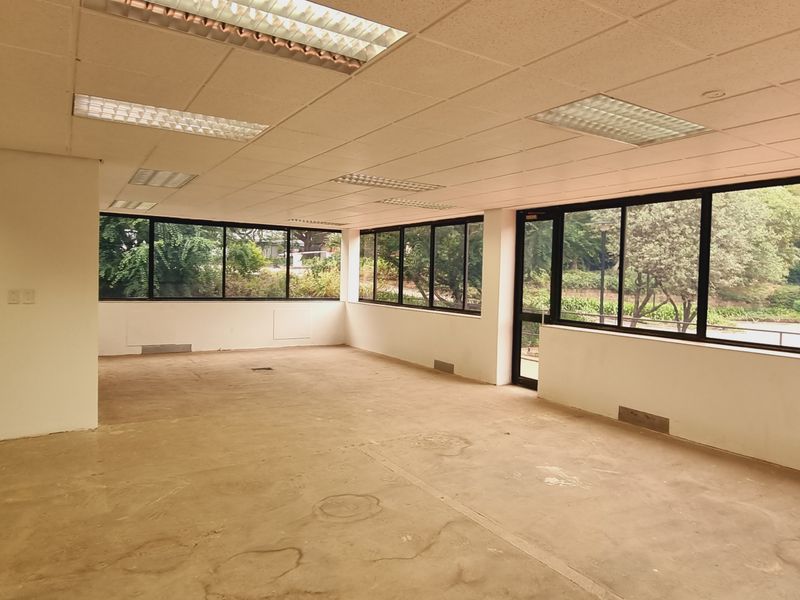Office space to let in The Woodlands Office Park - Photo 6