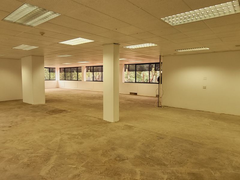 Office space to let in The Woodlands Office Park - Photo 8