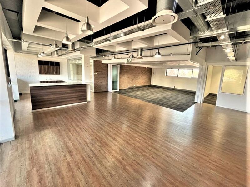 Office space to let in Rosebank - Photo 10