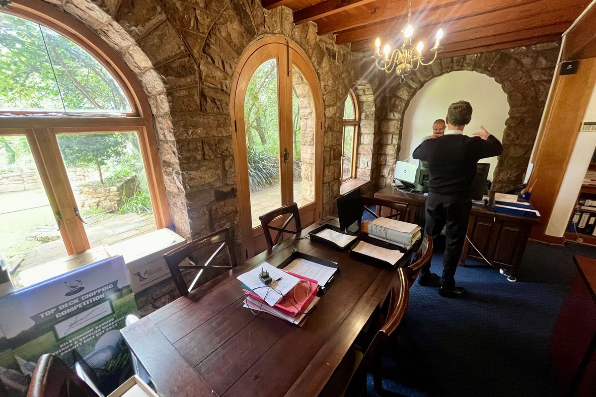 Office space for sale in Parktown - Photo 5