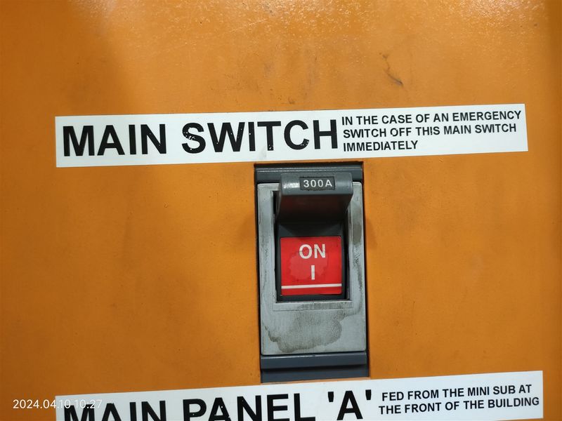 1822m2 warehouse  - FOR SALE - Photo 10