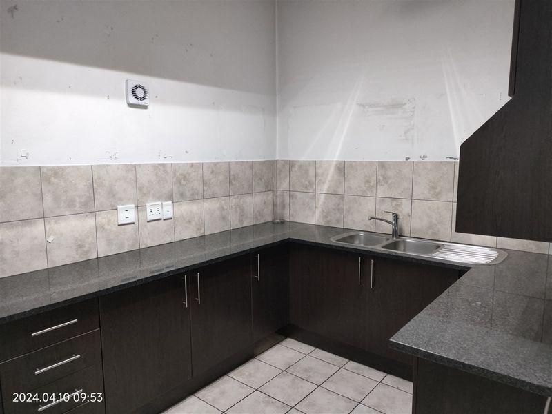 1822m2 warehouse  - FOR SALE - Photo 6