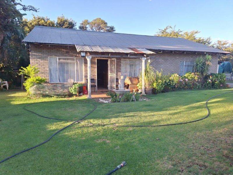 Business Opportunity in Zuurplaat, Near Rustenburg – Lifestyle, Farming & Adventure Combined - Photo 2