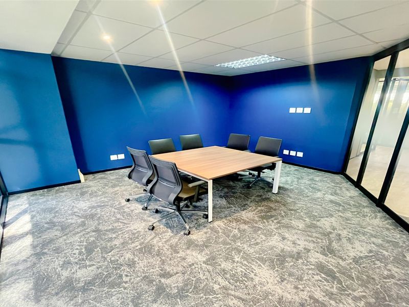 Office space for sale in Houghton Estate - Photo 3