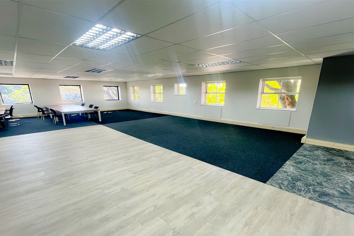 Office space for sale in Houghton Estate - Photo 5