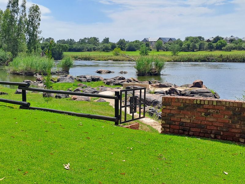 Stunning 2.2 Hectare Riverfront Haven Near Parys Available for Purchase - Photo 3