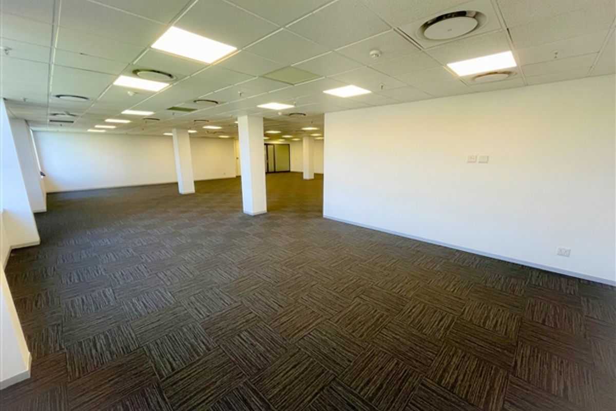 Office space for sale in Melrose Arch - Photo 3