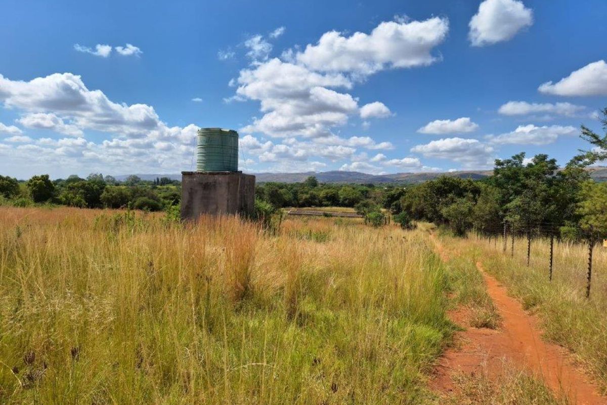 3.5ha Smallholding for the Entrepreneur – Buffelshoek, Rustenburg - Photo 3
