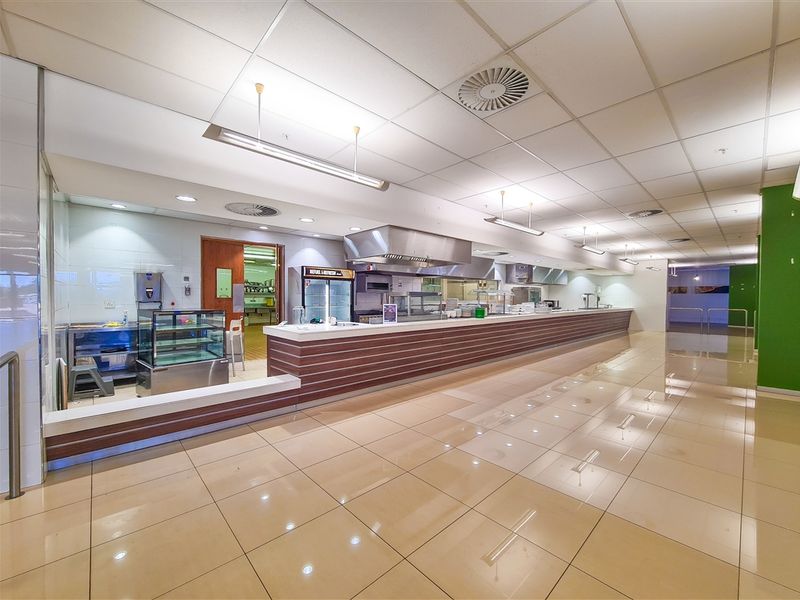 Commercial Office to Let in Lakeview Office Park - Photo 9