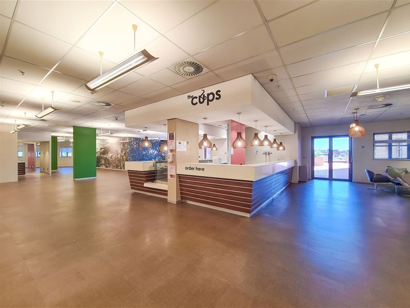 Commercial Office to Let in Lakeview Office Park - Photo 7