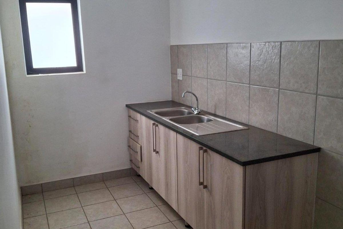 Modern Industrial Space Available at Twenty-One Industrial Park - R21 - Photo 3
