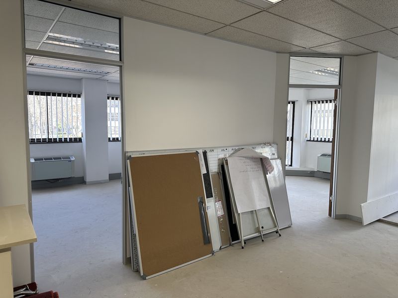 A-Grade Office Space - 324m2 - Golf Park, Mowbray - Photo 7