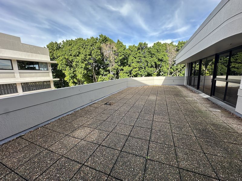 First Floor Office Space - 924m2 Available To Rent in Golf Park, Mowbray - Photo 9