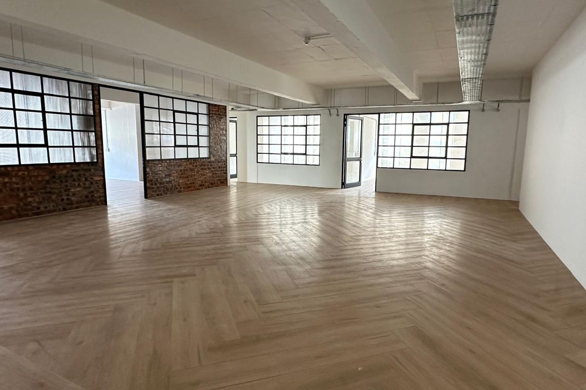 Trendy 800m2 Office Space – Gardens, Cape Town - Photo 5