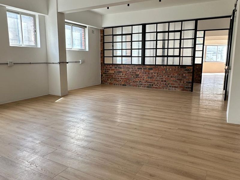 Trendy 800m2 Office Space – Gardens, Cape Town - Photo 4