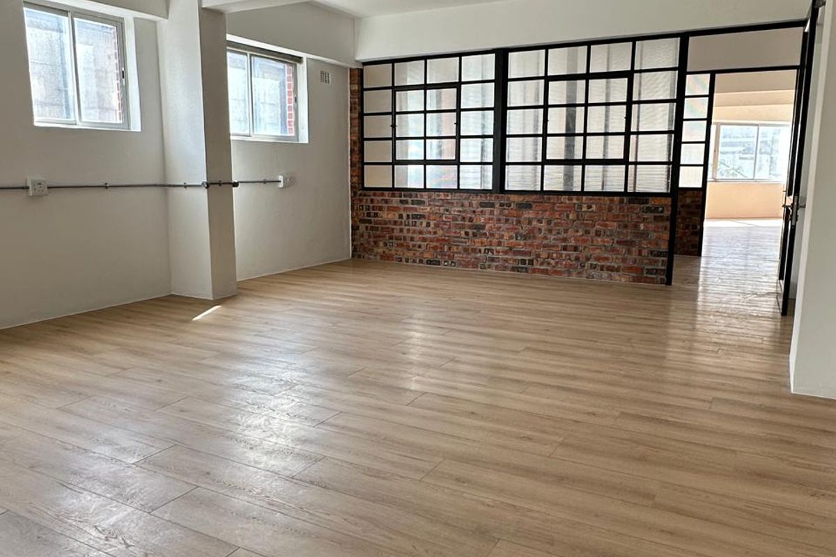 Trendy 800m2 Office Space – Gardens, Cape Town - Photo 4
