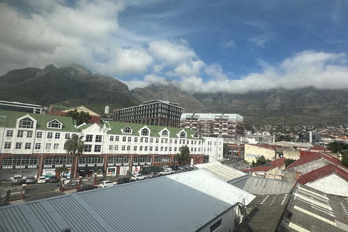 Beautifully Renovated 4th Floor Office, 800m2, East Precinct - Photo 5