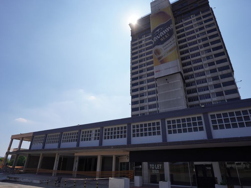 COMMERICIAL / RETAIL SPACE AVAILABLE FOR RENT - Photo 9