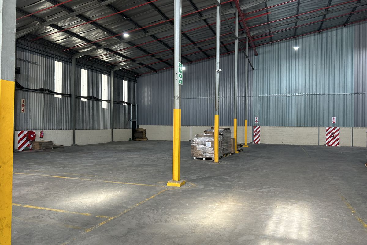 Industrial Warehouse To Let - Ballito, Shakas Head - Photo 2
