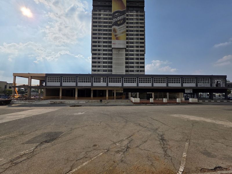 COMMERICIAL / RETAIL SPACE AVAILABLE FOR RENT - Photo 9