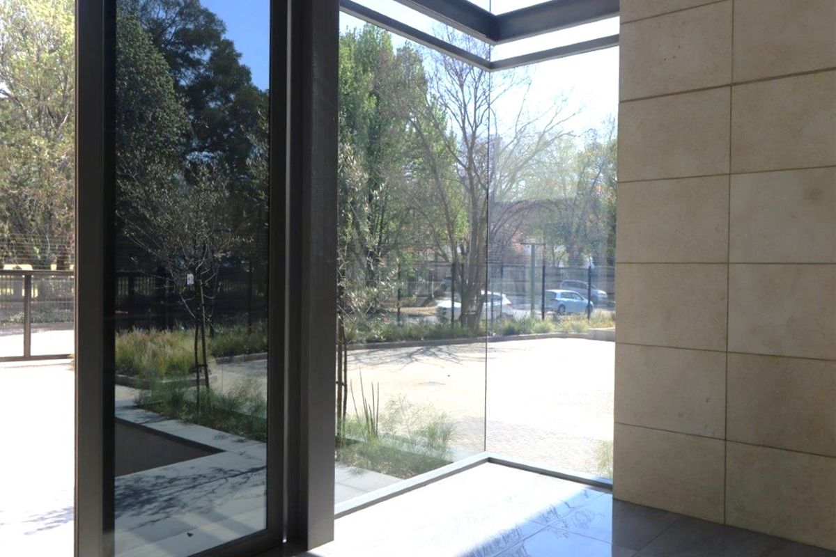 Offices to let in Rosebank - Photo 5