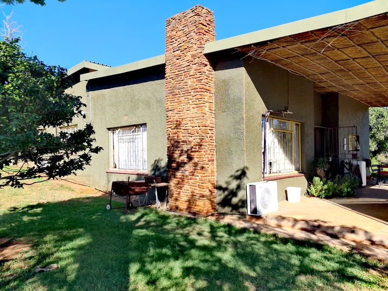 Private Bushveld Paradise in the Heart of Groot Marico - Photo 6
