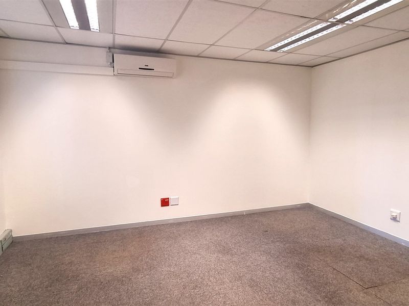 Office space to let on the Ground floor of Homestead Park Block B in Rivonia - Photo 7