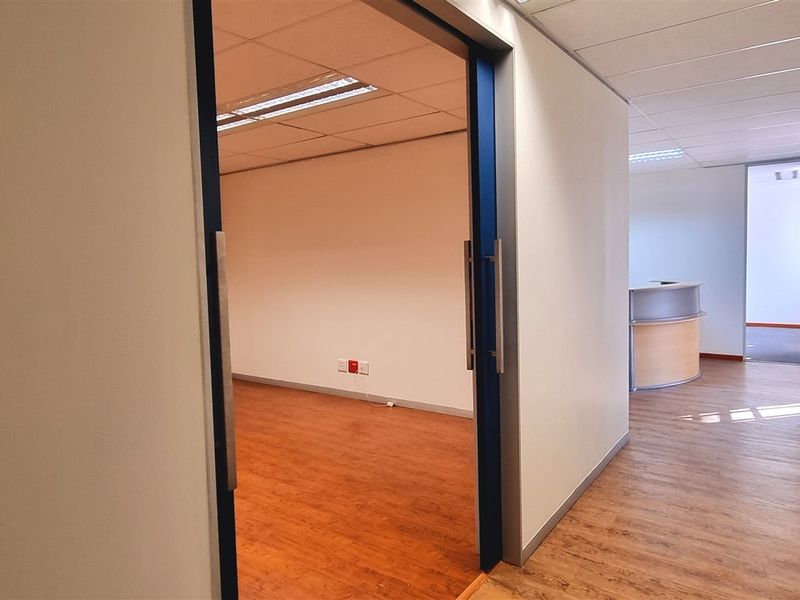 Office space to let on the Ground floor of Homestead Park Block B in Rivonia - Photo 4