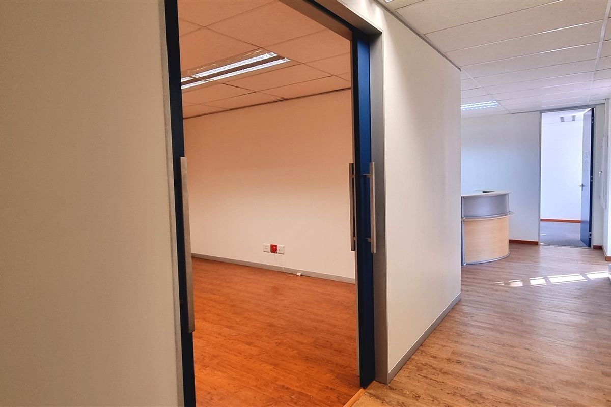 Office space to let on the Ground floor of Homestead Park Block B in Rivonia - Photo 4