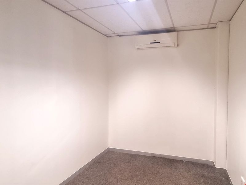 Office space to let on the Ground floor of Homestead Park Block B in Rivonia - Photo 9