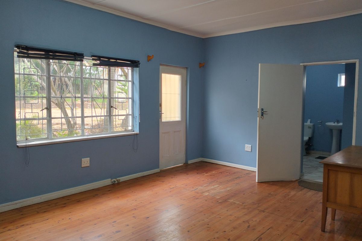 Location is key for any business! - Photo 5