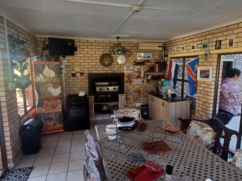 Executive style smallholding for sale in Ingogo - Photo 8