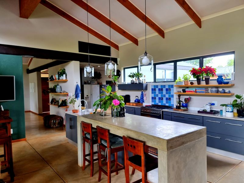 Upmarket Bushveld Retreat - Photo 5