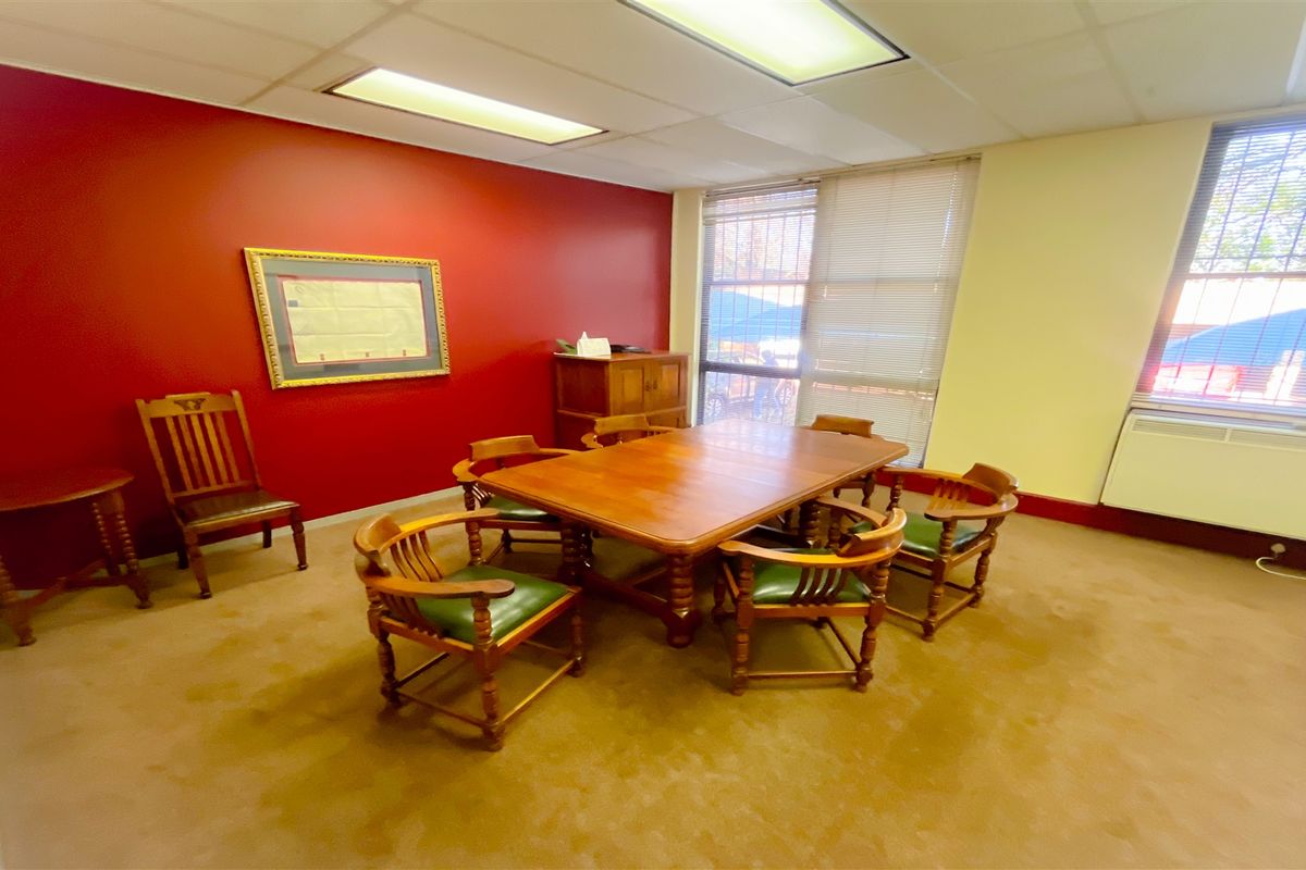 Commercial property for sale in Parktown - Photo 5