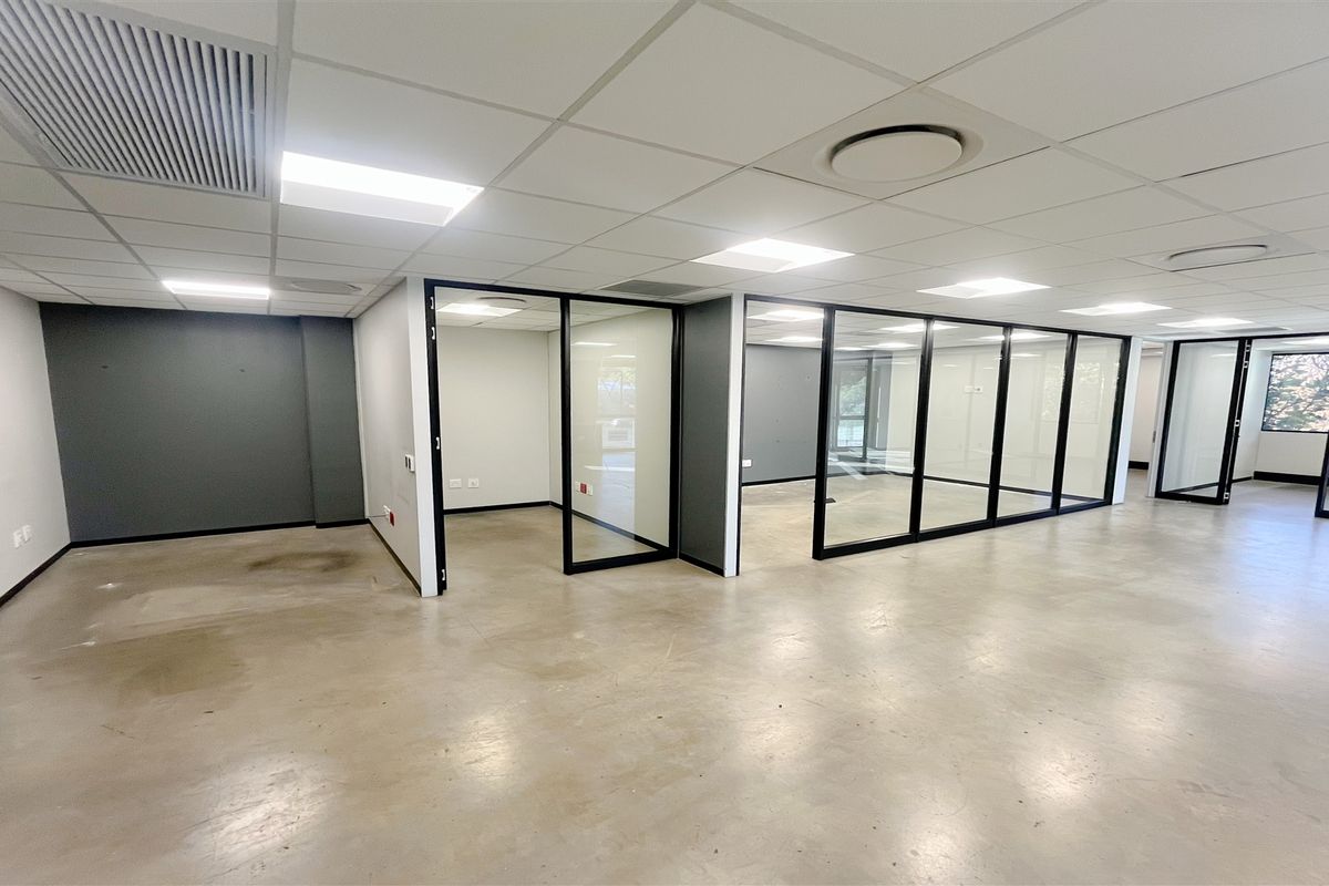 Office space to let in Houghton/Rosebank - Photo 3