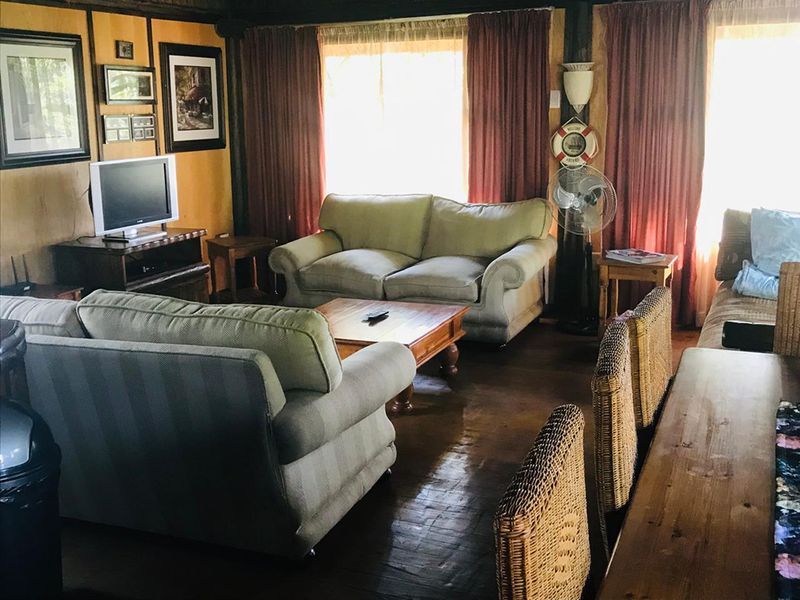 Running guesthouse for sale in Bela Bela - Photo 10