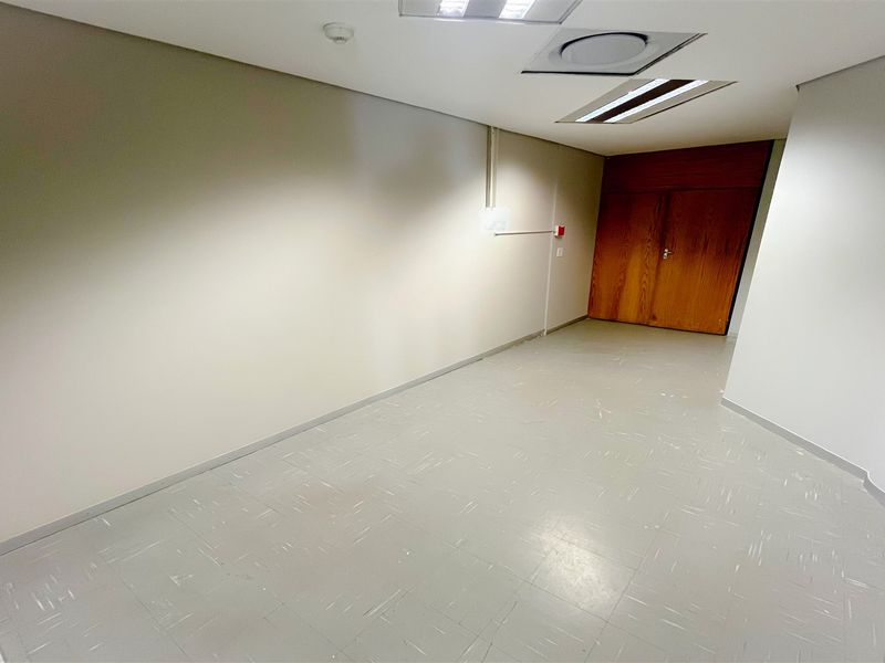 Office space to let - Photo 10