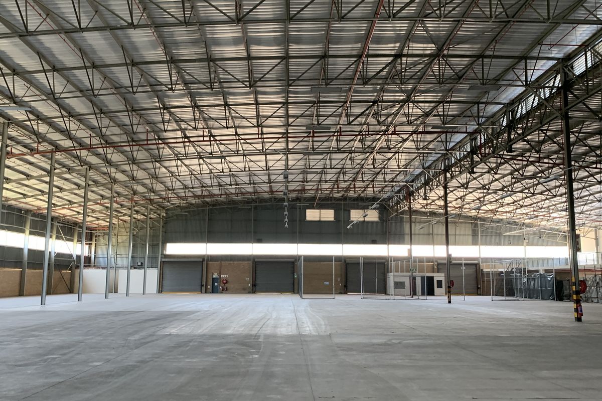Warehouse to let In Midrand - Photo 3
