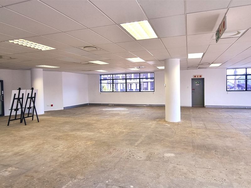 Office space to let on the Ground floor of Block B in Sunninghill - Photo 8
